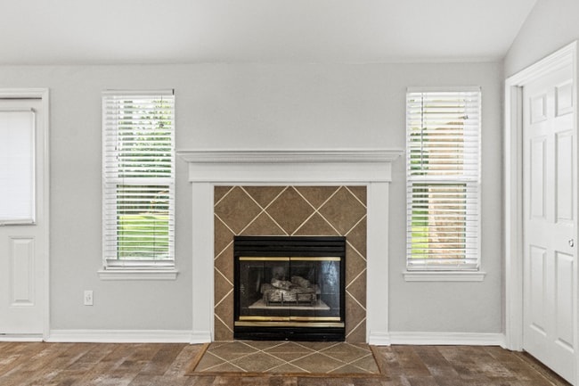 Photo - 1702 Sycamore Ave