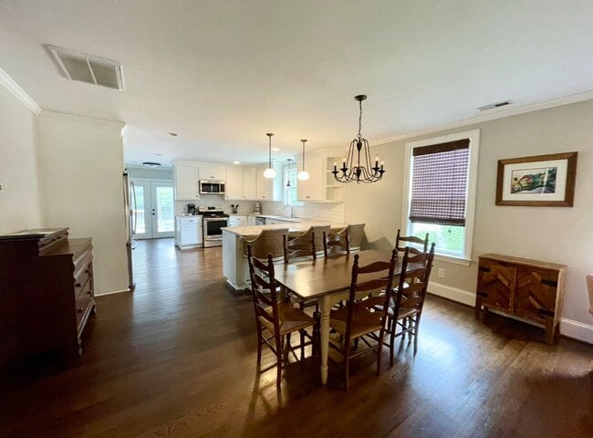 Photo - Rosewood