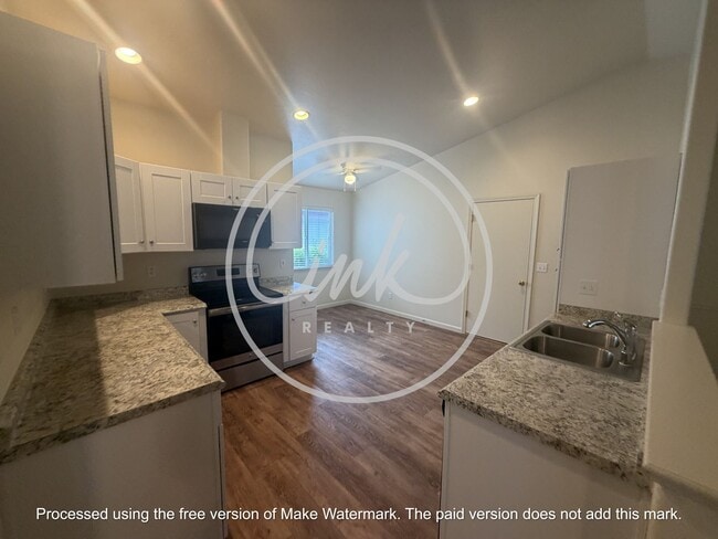 1464 Garden Glen Ct