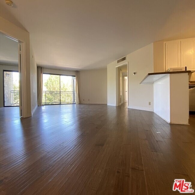 Building Photo - 4499 Via Marisol Unit 220B Rental