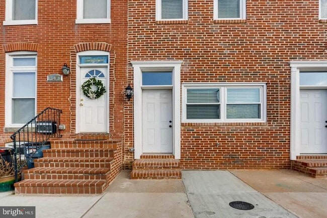 Photo - 1751 S Hanover St