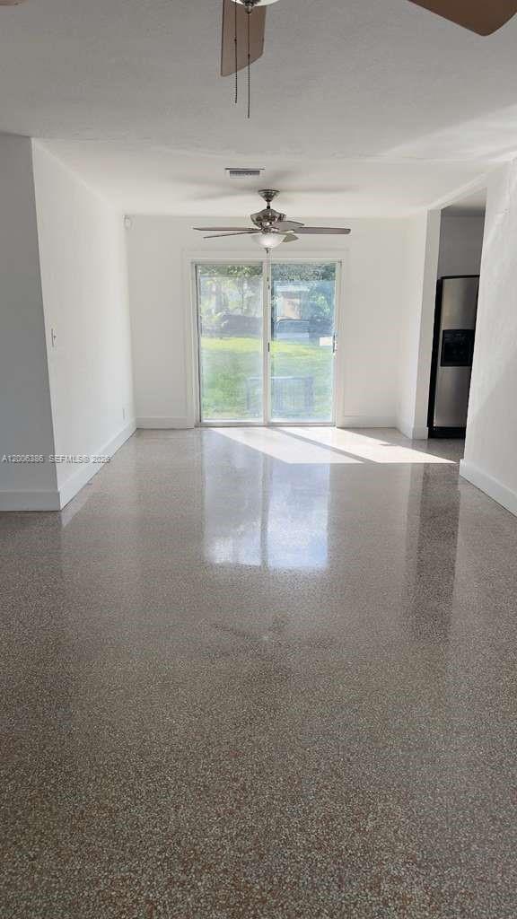 Photo - 2826 Monroe St