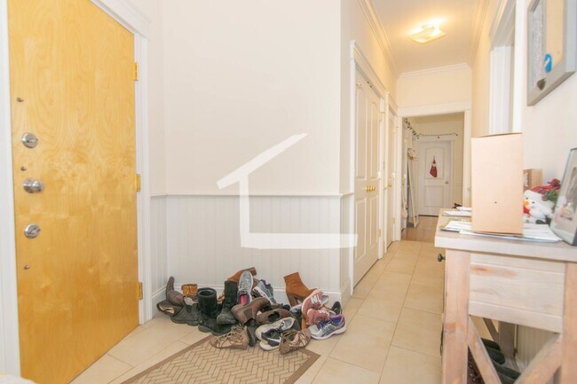 Photo - 1328 Commonwealth Ave