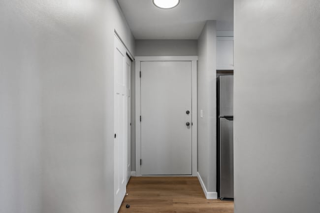 Photo - 1551 Namekagon St