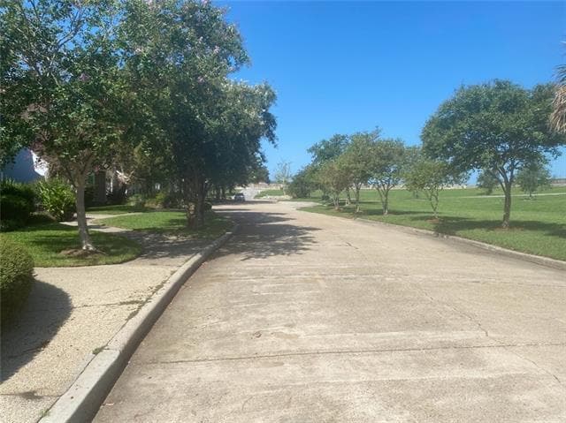 Photo - 2 Mariners Cv N