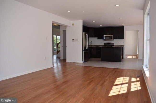 Photo - 7205 Ballantrae Ct