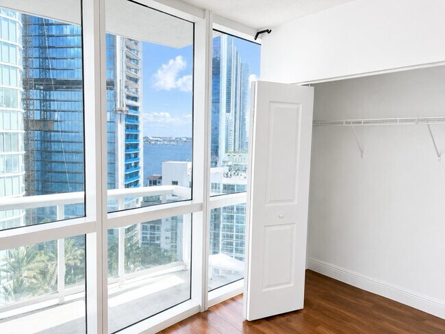 Photo - 480 NE 30th St Unit 1701