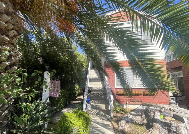 Photo - 1st Avenue Unidad 2419 1st Ave