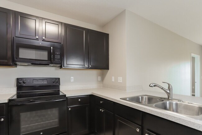 Photo - 10540 Whispering Hammock Dr