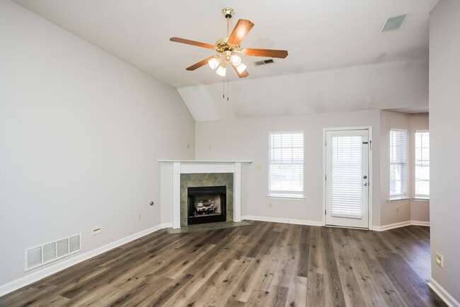 Photo - 8459 Cross Point Dr