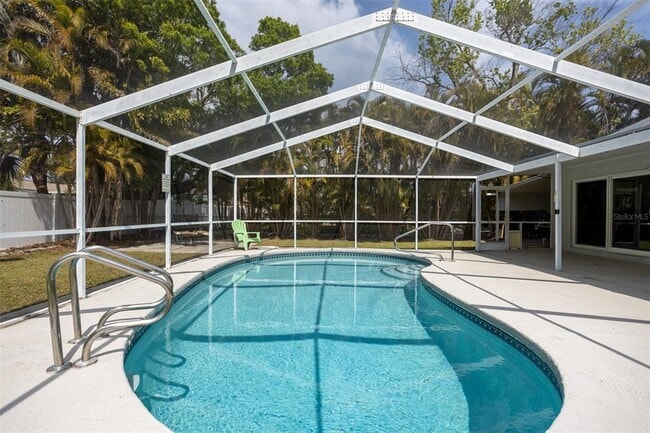 Photo - 711 Bayshore Dr