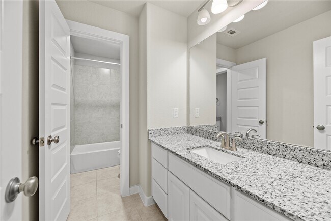 Photo - 2619 Open Prairie Ln