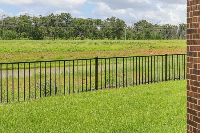 Photo - 2614 Wastelbread Ln