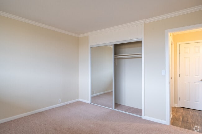 Closet - Courtyard Apartments