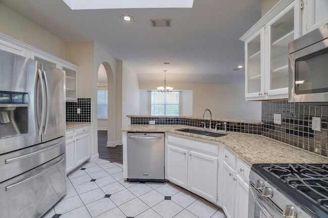 Photo - 17004 Bishopsgate Dr