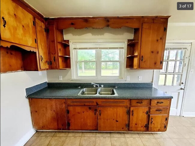 Photo - 2824 Mauldin St