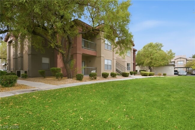 Building Photo - 8000 W Badura Ave Unit 1020