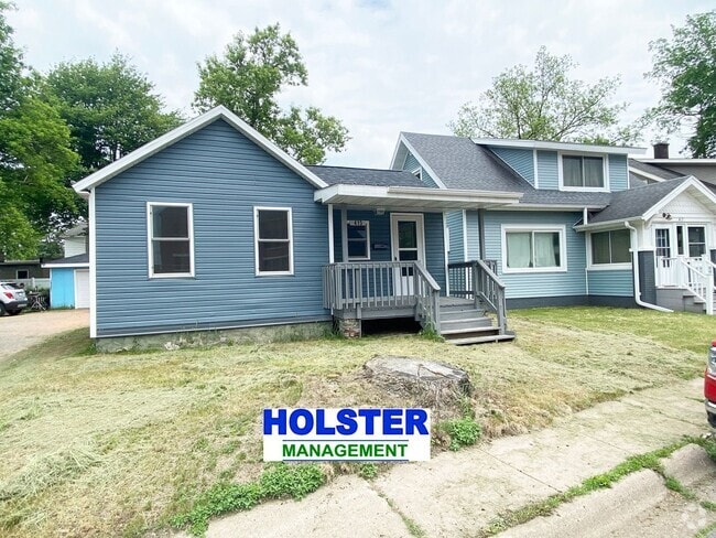 Building Photo - 2 BR Ranch Style Home with 1-Car Detached ...