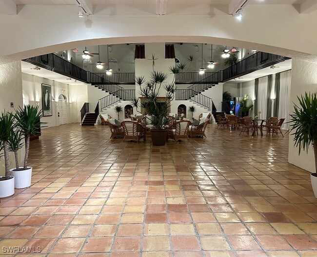 Photo - 25000 Tamiami Trl Unidad F284