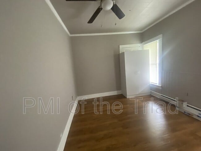 Photo - 1435 Delaware Ave