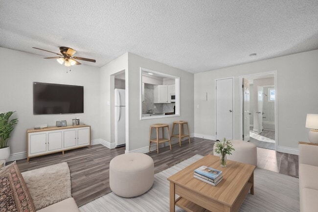 Photo - The Atrium - Beautiful Remodeled Apartments