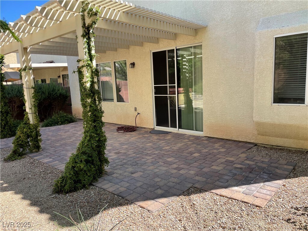 Photo - 9779 Twin Ponds Ct