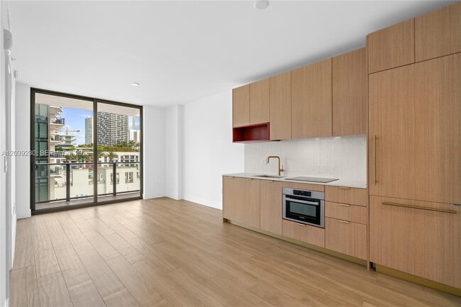 Photo - 90 NE 32nd St Unit 1009