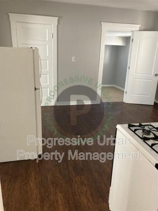 Photo - 4012 Woodbridge Ave