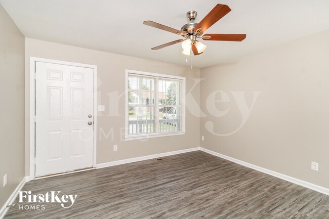 Photo - 713 Garrett St