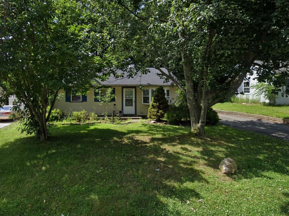 Coming Soon- Madison Ranch, 3 bedroom, 2 c... - Coming Soon- Madison Ranch, 3 bedroom, 2 c... House