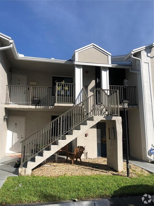 Building Photo - 1000 Constitution Dr Unit 1000-I Rental