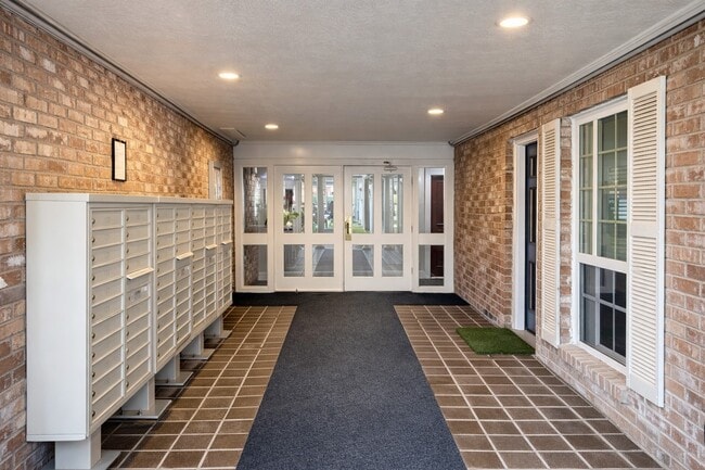 Photo - 361 N Post Oak Ln Unit 145