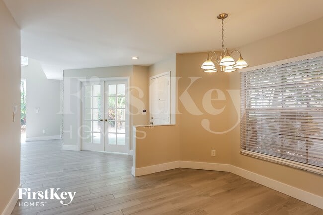 Photo - 10837 NW 46th Dr