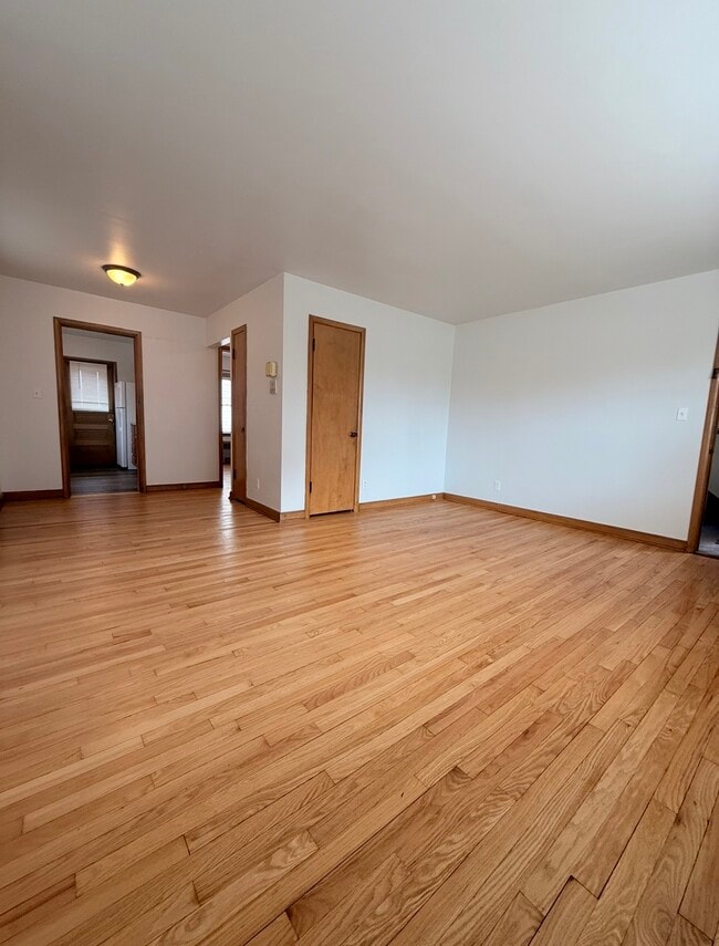 Photo - 4006 N Farwell Ave Unit 16