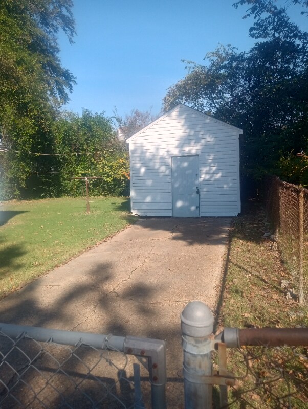 Photo - 374 Person Unidad 1