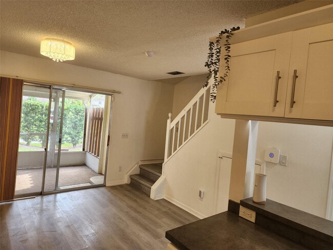 Photo - 2877 Belmont Ln