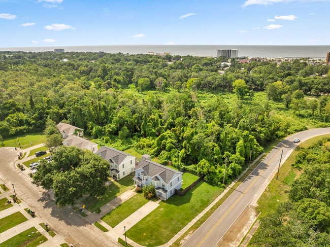 Photo - 1997 Todd Cove