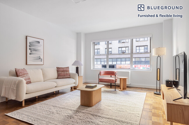 Building Photo - 136 E 55th St Rental