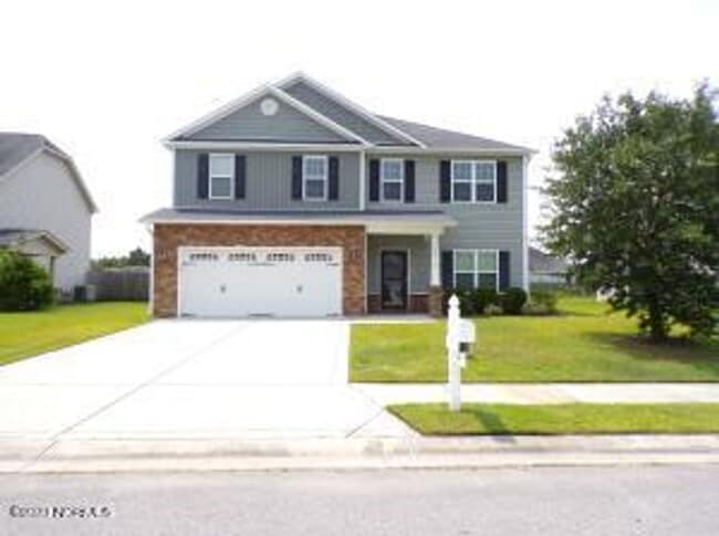 Photo - 4 Bedroom 2.5 Bathroom home located in Carolina Subdivision
