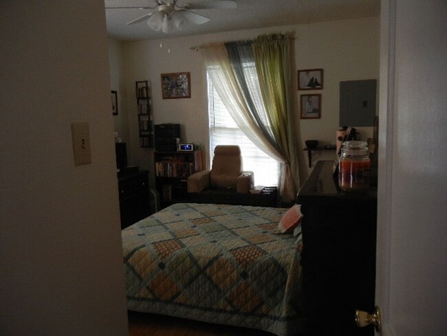 Photo - 914 Stetson Ave