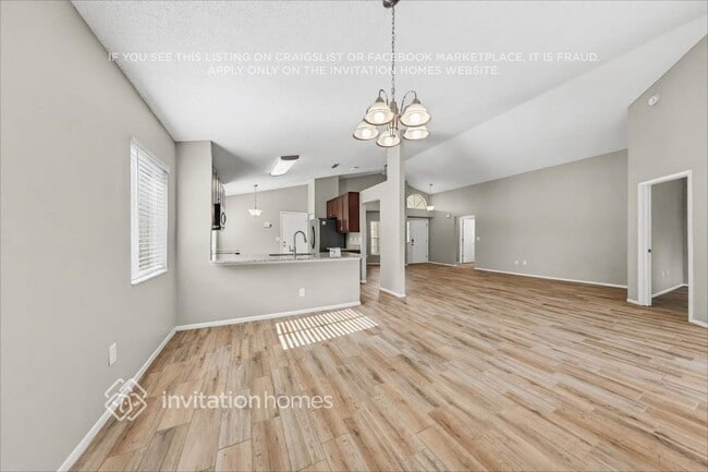 Photo - 1517 Chepacket St