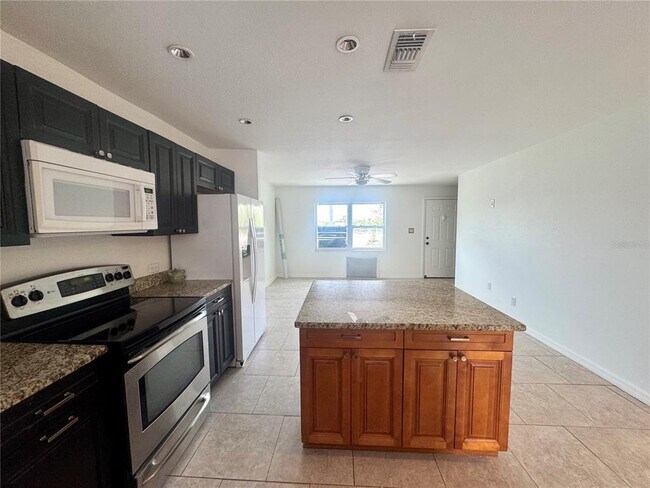 9201 Tudor Dr Unit C212