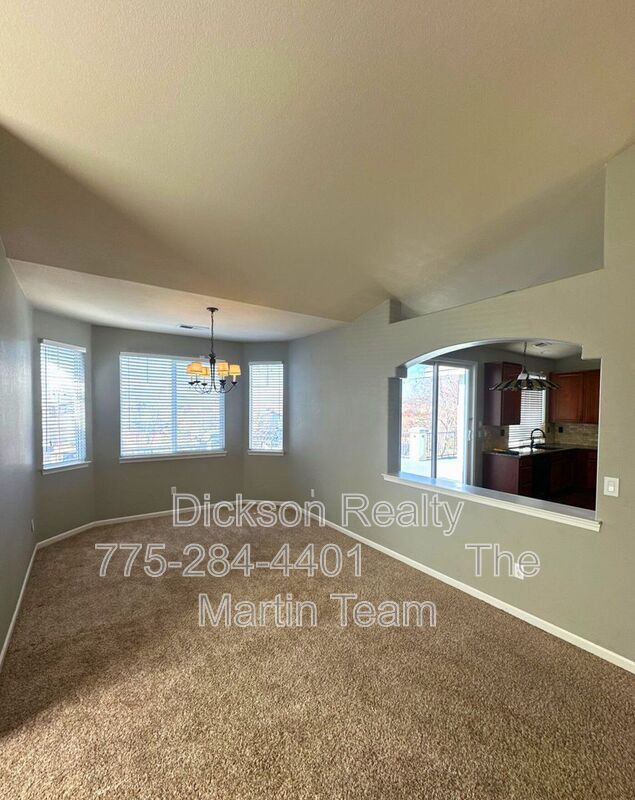 Photo - 2859 Silverton Way