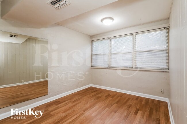 Photo - 5510 Graywood Rd