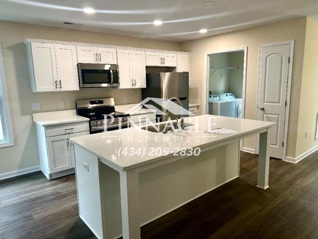 Photo - 217 Munford St