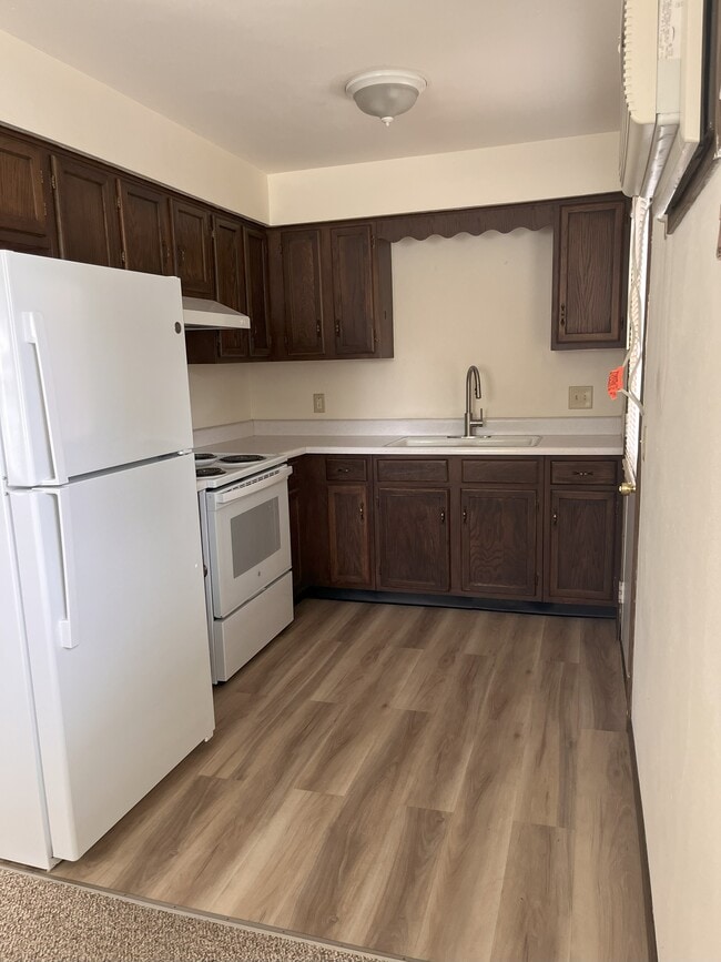 Photo - 117 W Grant St Unit 117 West Grant St