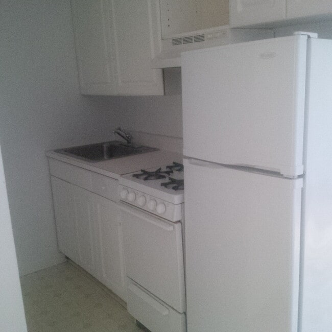 Photo - 1114 Spruce St Unit 37