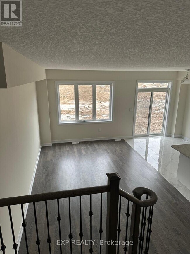 Photo - 128 Lilac Cir