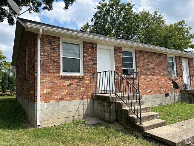 Building Photo - 2 br, 1 bath 4plex - 5513 Tennessee Avenue A Rental