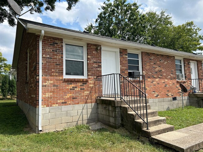 2 br, 1 bath 4plex - 5513 Tennessee Avenue A - 2 br, 1 bath 4plex - 5513 Tennessee Avenue A Condo